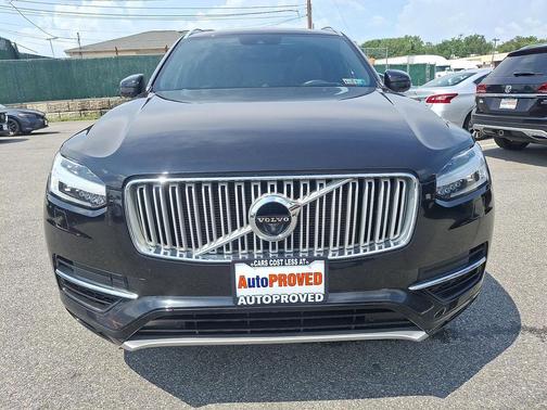 Onyx Black Metallic 2017 Volvo XC90 Hybrid T8 Excellence