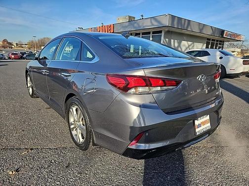 2018 Hyundai SONATA Limited