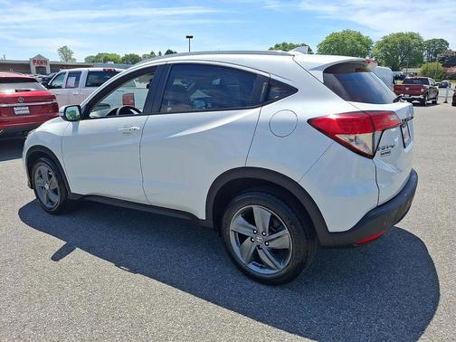Platinum White Pearl 2021 Honda HR-V EX