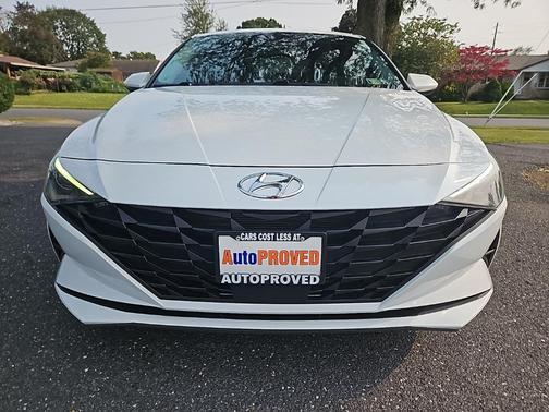 2021 Hyundai ELANTRA SEL