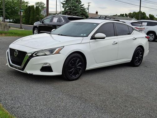 Glacier White 2020 Nissan Altima S FWD