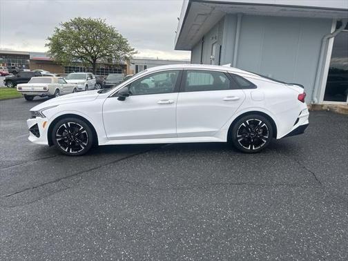 2024 Kia K5 GT-Line