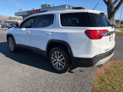 2018 GMC Acadia SLE-2