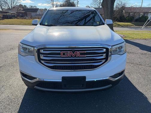 2018 GMC Acadia SLE-2
