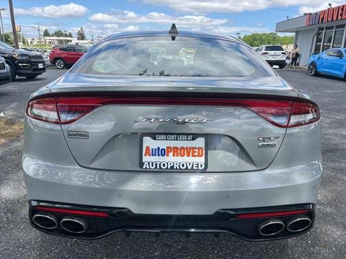 2022 Kia Stinger GT2