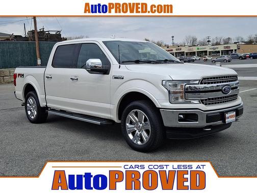 White Platinum Metallic Tri-Coat 2018 Ford F-150 Lariat Truck
