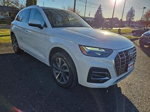 2021 Audi Q5 45 Premium Plus