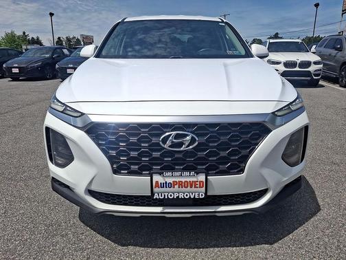 Quartz White 2019 Hyundai SANTA FE SE 2.4