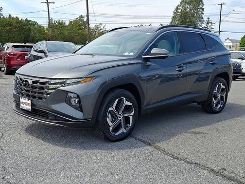 Amazon Gray 2024 Hyundai TUCSON Hybrid Limited