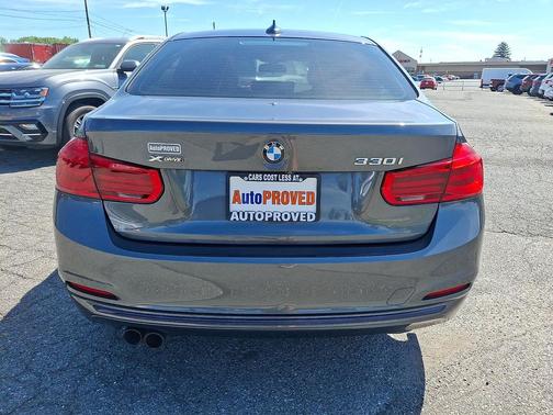 Mineral Gray Metallic 2018 BMW 330 xDrive