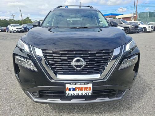Super Black 2023 Nissan Rogue SL