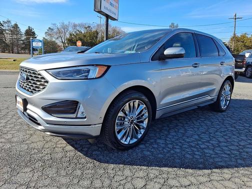 2020 Ford Edge Titanium
