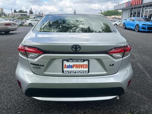 2022 Toyota Corolla LE