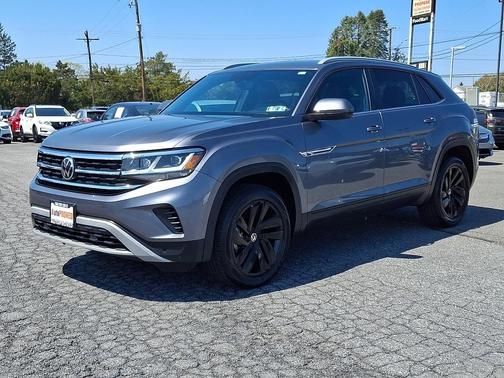 2022 Volkswagen Atlas Cross Sport 2.0T SE w/Technology 4MOTION