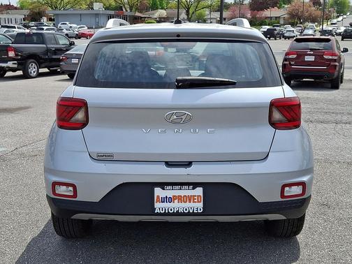 Stellar Silver 2023 Hyundai VENUE SEL