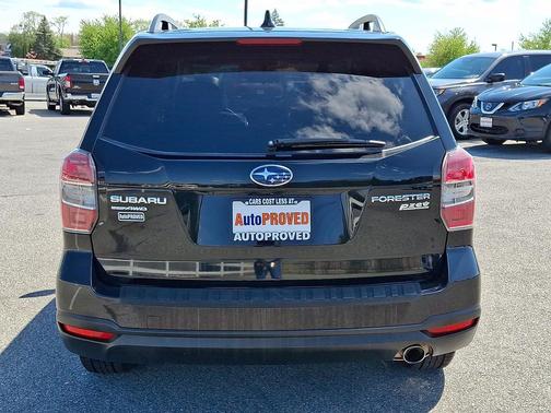 Crystal Black Silica 2016 Subaru Forester 2.5i Limited