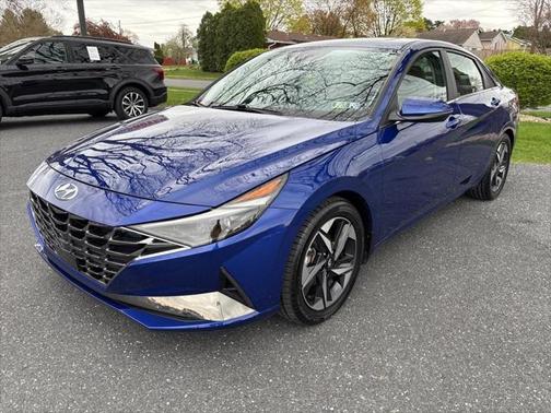 2022 Hyundai ELANTRA Limited