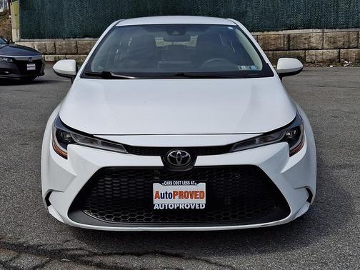 Super White 2020 Toyota Corolla LE