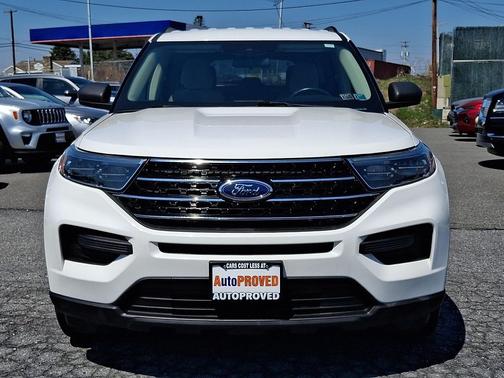 Star White Metallic Tri-Coat 2020 Ford Explorer XLT