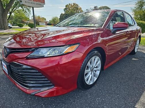 2019 Toyota Camry LE
