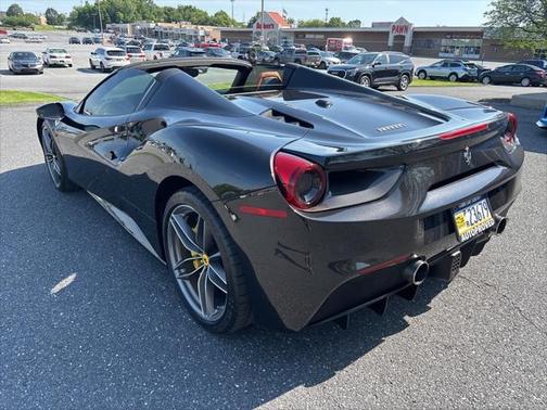 2018 Ferrari 488 Spider Base