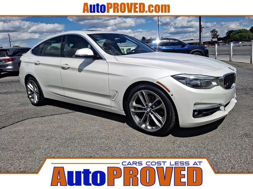 White Metallic 2018 BMW 330 Gran Turismo xDrive