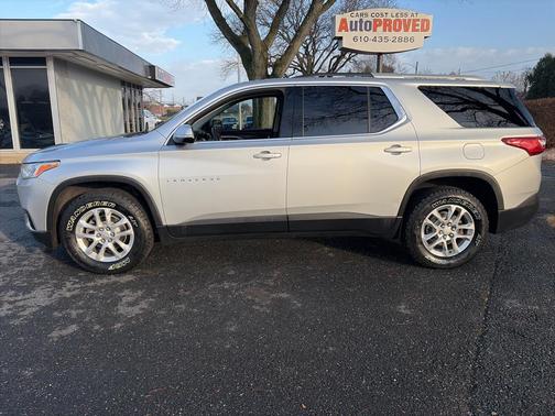 2018 Chevrolet Traverse LT Cloth