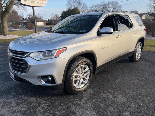 2018 Chevrolet Traverse LT Cloth