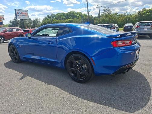 Hyper Blue Metallic 2017 Chevrolet Camaro 2SS