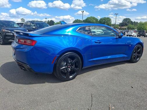 Hyper Blue Metallic 2017 Chevrolet Camaro 2SS
