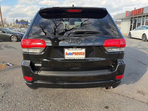 2019 Jeep Grand Cherokee Altitude