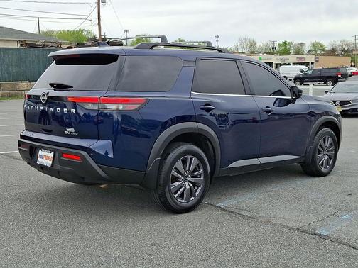 Deep Ocean Blue Pearl - RCJ 2022 Nissan Pathfinder SV 4WD