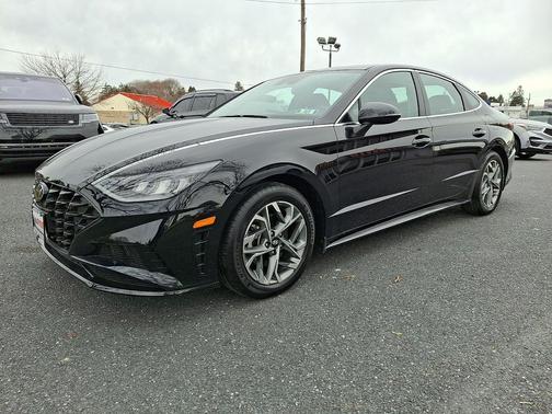 2022 Hyundai SONATA SEL