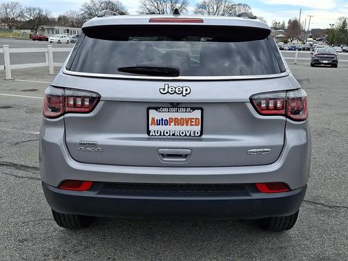 2018 Jeep Compass Latitude