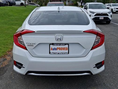 Platinum White Pearl 2021 Honda Civic EX