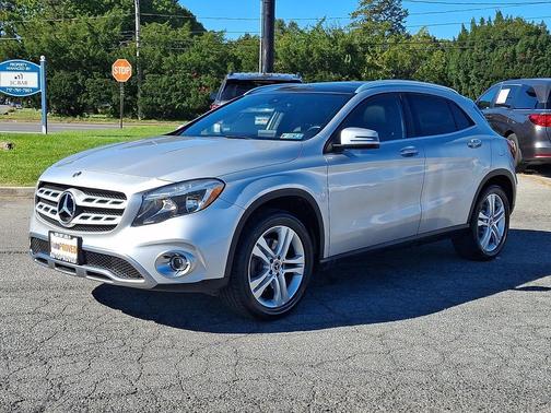 Iridium Silver Metallic 2019 Mercedes-Benz GLA 250 4MATIC