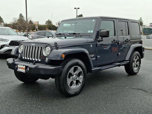 2018 Jeep Wrangler JK Unlimited Sahara