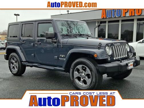 Rhino Clearcoat 2018 Jeep Wrangler JK Unlimited Sahara SUV