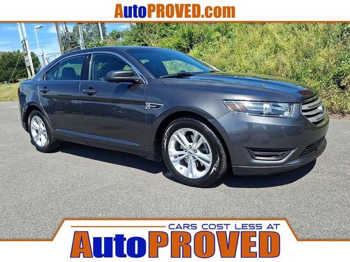 Magnetic 2016 Ford Taurus SEL