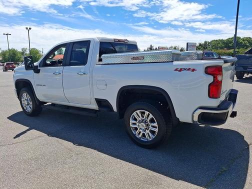 Summit White 2021 Chevrolet Silverado 2500 WT