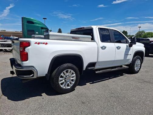Summit White 2021 Chevrolet Silverado 2500 WT