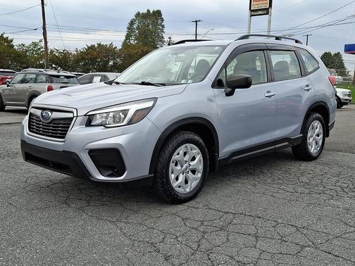 Ice Silver Metallic 2019 Subaru Forester Base