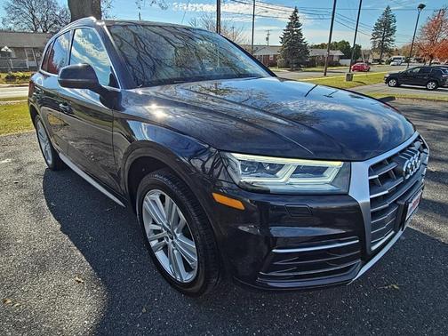 2018 Audi Q5 2.0T Tech Premium