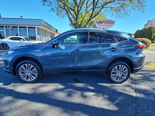 2021 Toyota Venza XLE