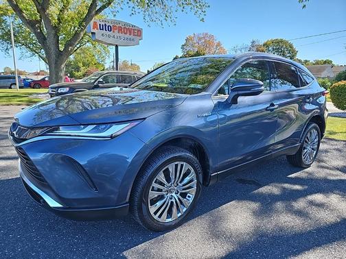 2021 Toyota Venza XLE