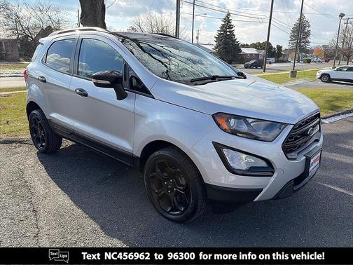 2022 Ford EcoSport SES