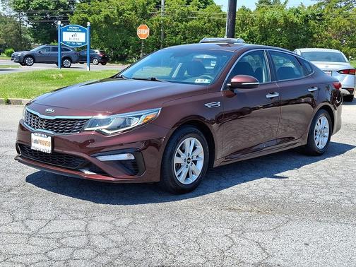 Sangria 2019 Kia Optima LX