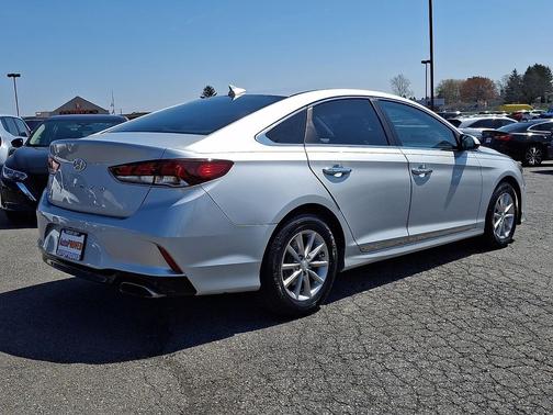 Symphony Silver 2019 Hyundai SONATA SE