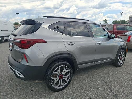 Steel Gray 2021 Kia Seltos SX Turbo