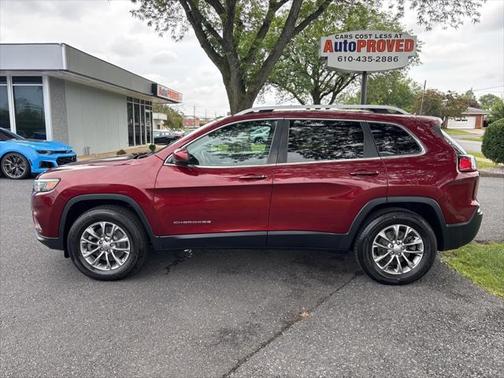 2019 Jeep Cherokee Latitude Plus